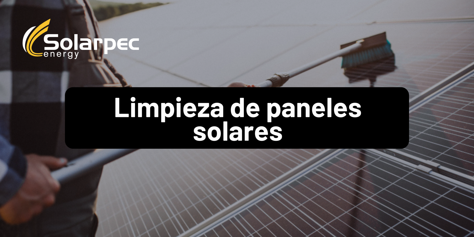 Limpieza de paneles solares